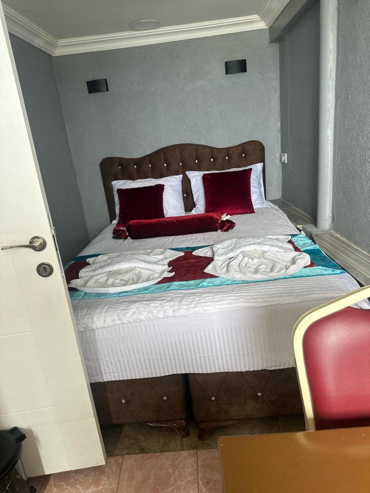 Happy Suite Boutique Hotel Istanbul Bagian luar foto