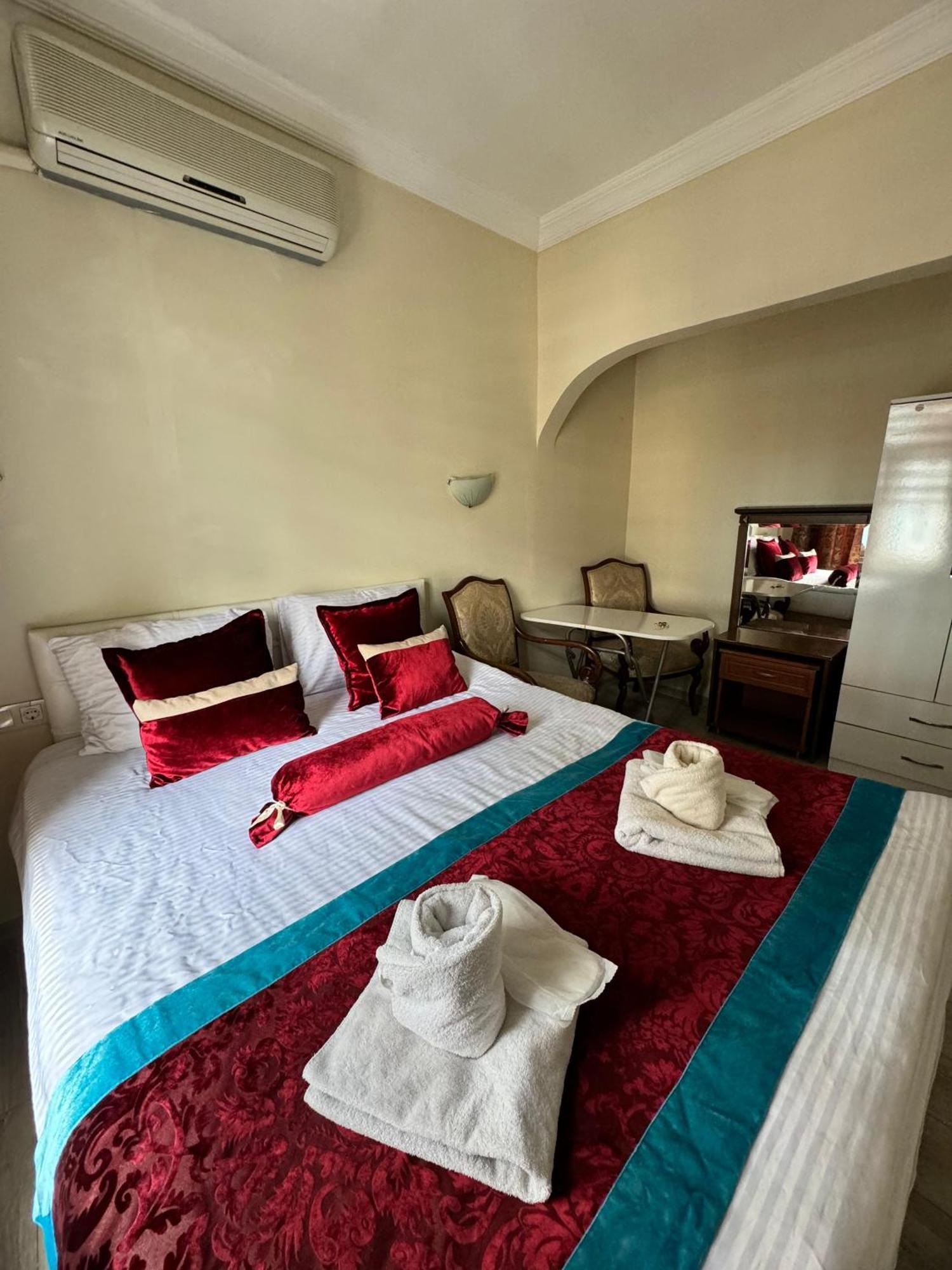Happy Suite Boutique Hotel Istanbul Bagian luar foto