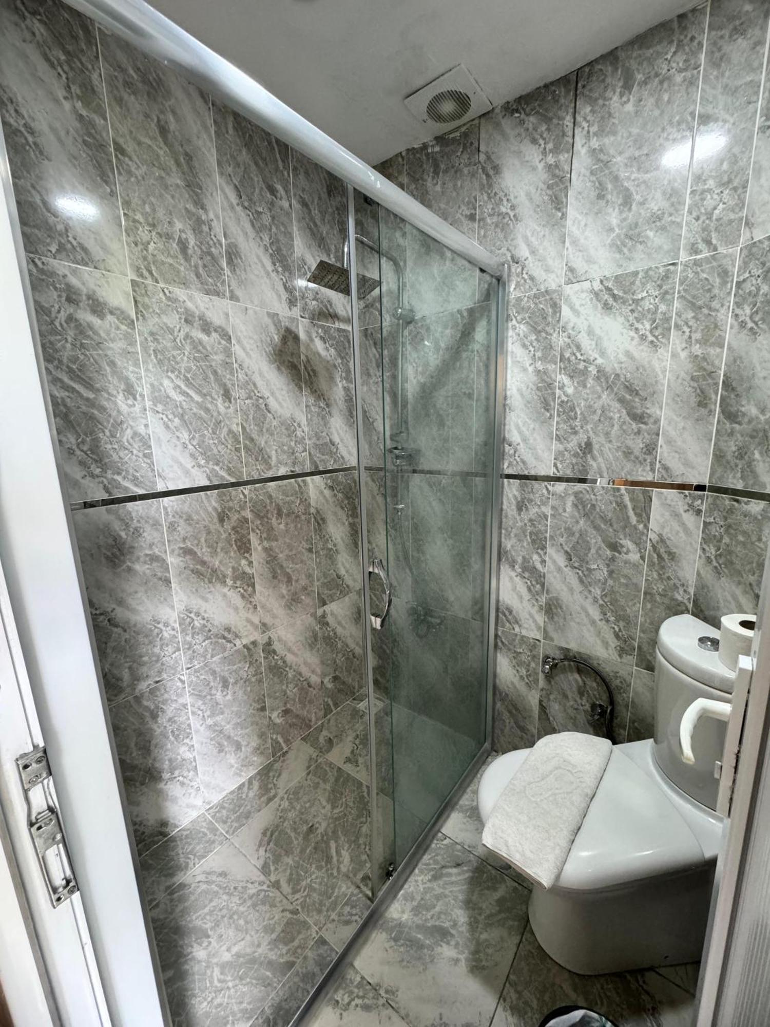 Happy Suite Boutique Hotel Istanbul Bagian luar foto